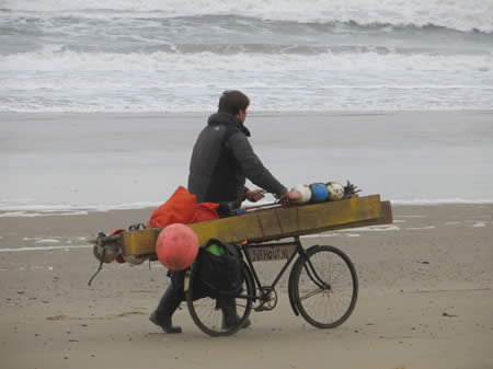 strandjutter_ Maarten Brugge_ Texel